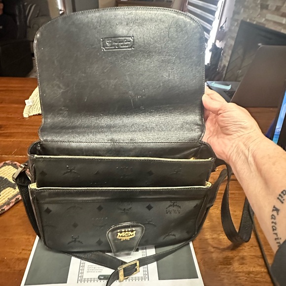 MCM Visetos Black  Shoulder Bag with COA - Picture 14 of 17